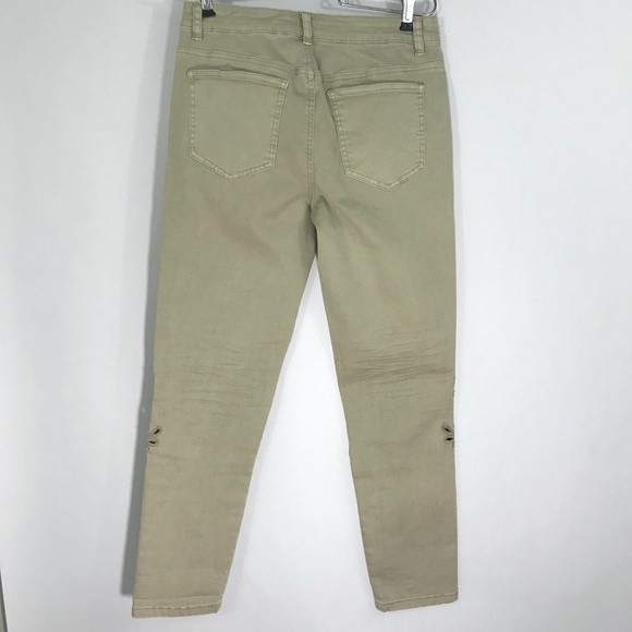 Tru Luxe Jeans Lasercut Embroidered NWT Size 6 Skinny Ankle - Picture 3 of 6